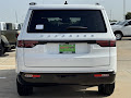 2025 Jeep Wagoneer Base