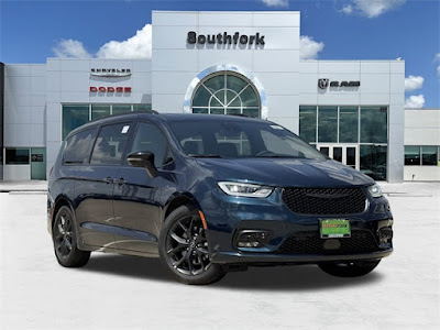 2025 Chrysler Pacifica