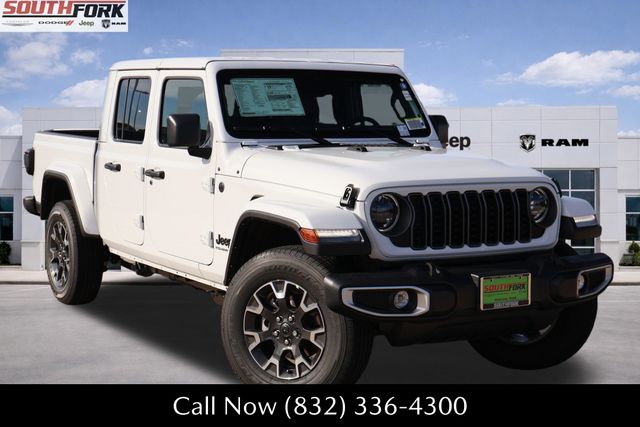 2026 Jeep Gladiator Sahara