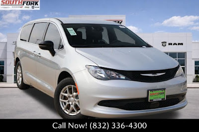 2026 Chrysler Voyager