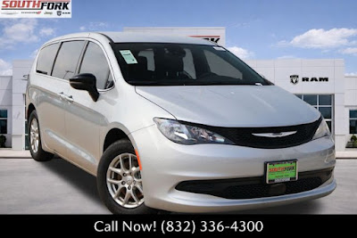 2026 Chrysler Voyager
