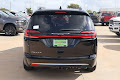 2027 Chrysler Pacifica Pinnacle