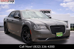 2019 Chrysler 300 Touring
